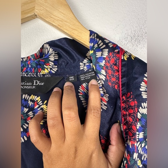 Vintage Christian Dior Monsieur Satin Robe Tie Belt Burgundy Fireworks Print OS - Picture 4 of 6